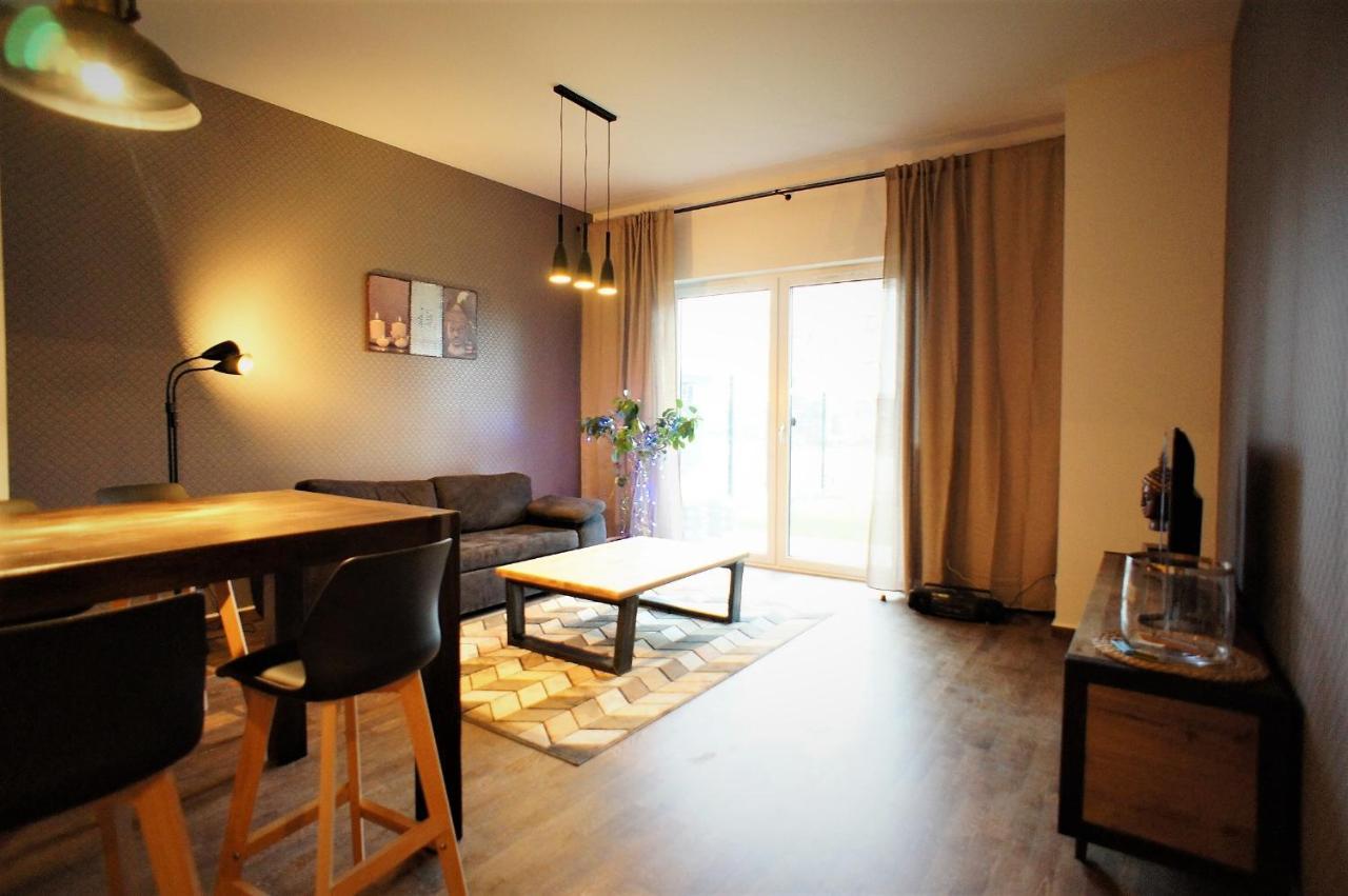 Marina Apartament Wrocław Exteriör bild